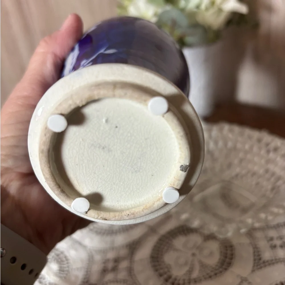 Charming Blue and White Floral Vases Set of 2 China
